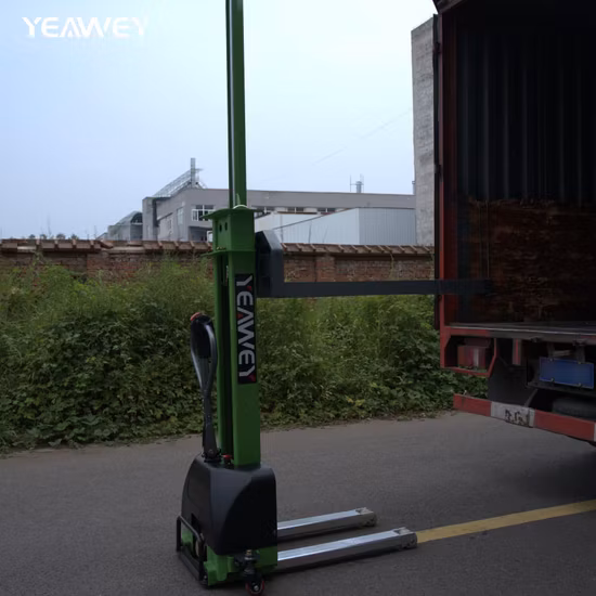 Easy to Operate High Quality Stacker Standing on Hyder 2t Electric